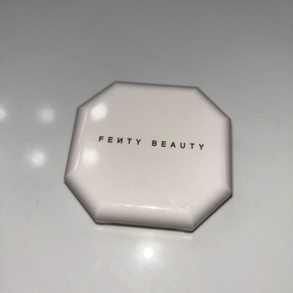 Fenty Beauty Matte Powder Foundation